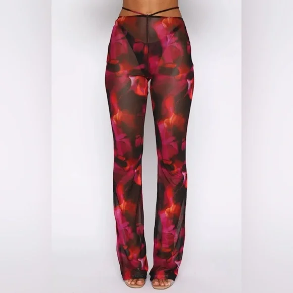 WHITE FOX RHYTHM OF THE NIGHT BUSTIER AND PANT SET IN PINK FLAME PRINT - Picture 3 of 15